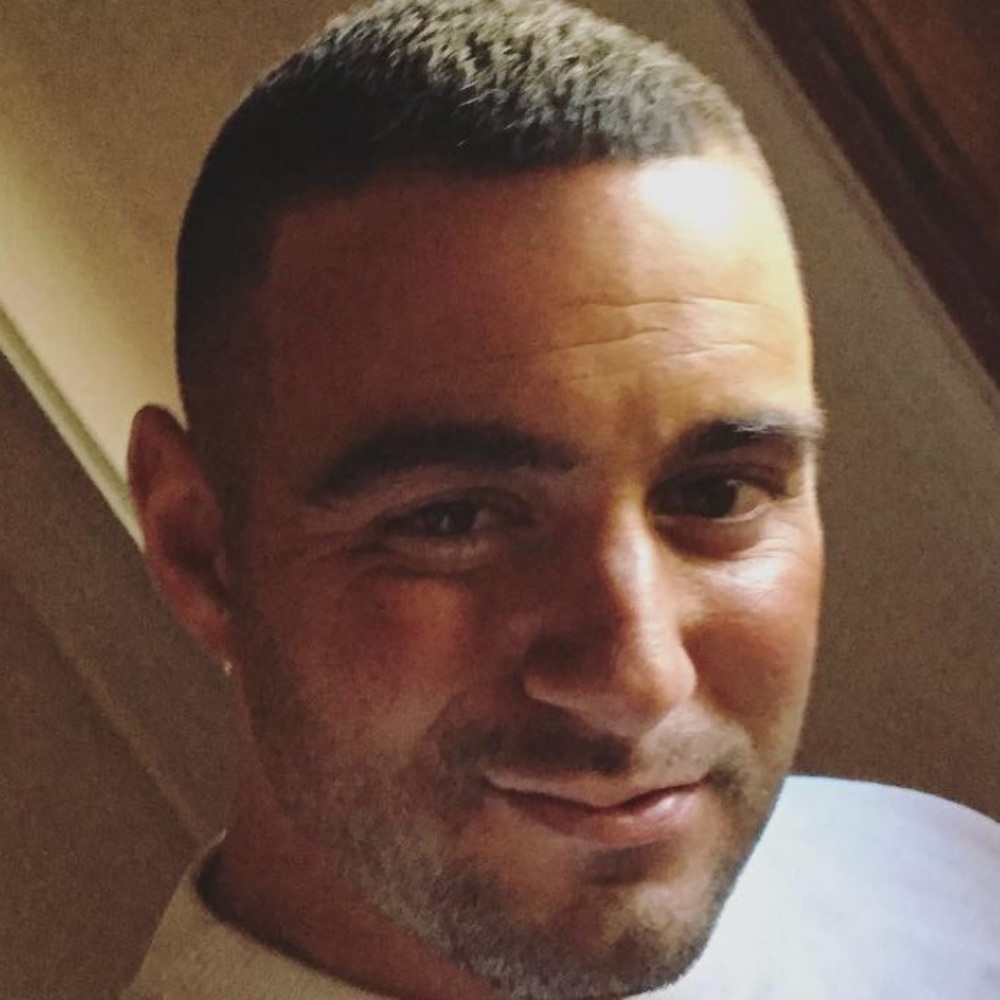 Meet your Posher, Zach